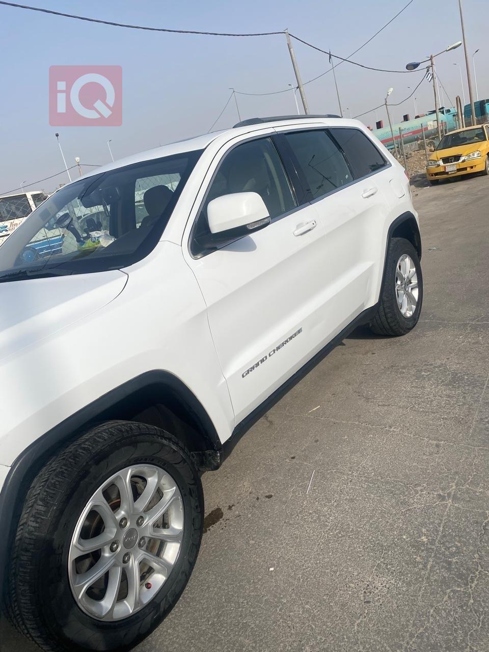 جيب جراند شيروكي